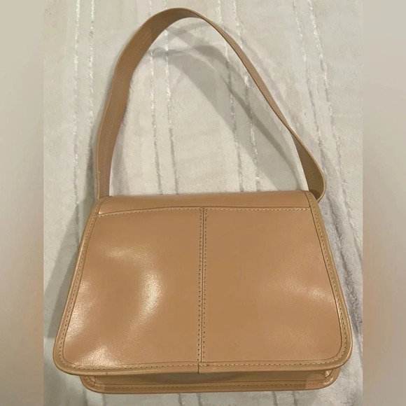 Massimo structured All leather shoulder bag in buttery tan medium size - Picture 3 of 10